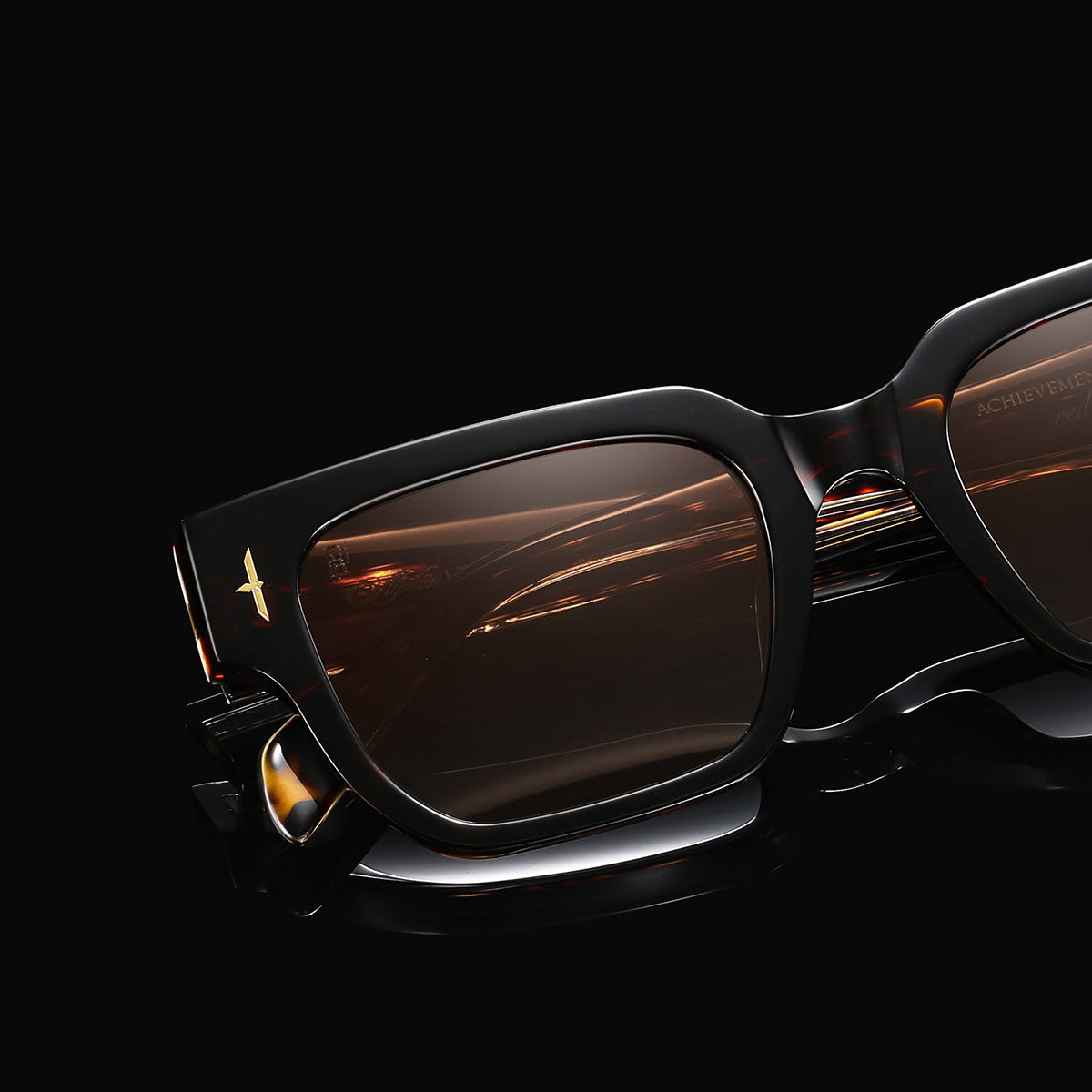 ALPHA TORTOISE BROWN