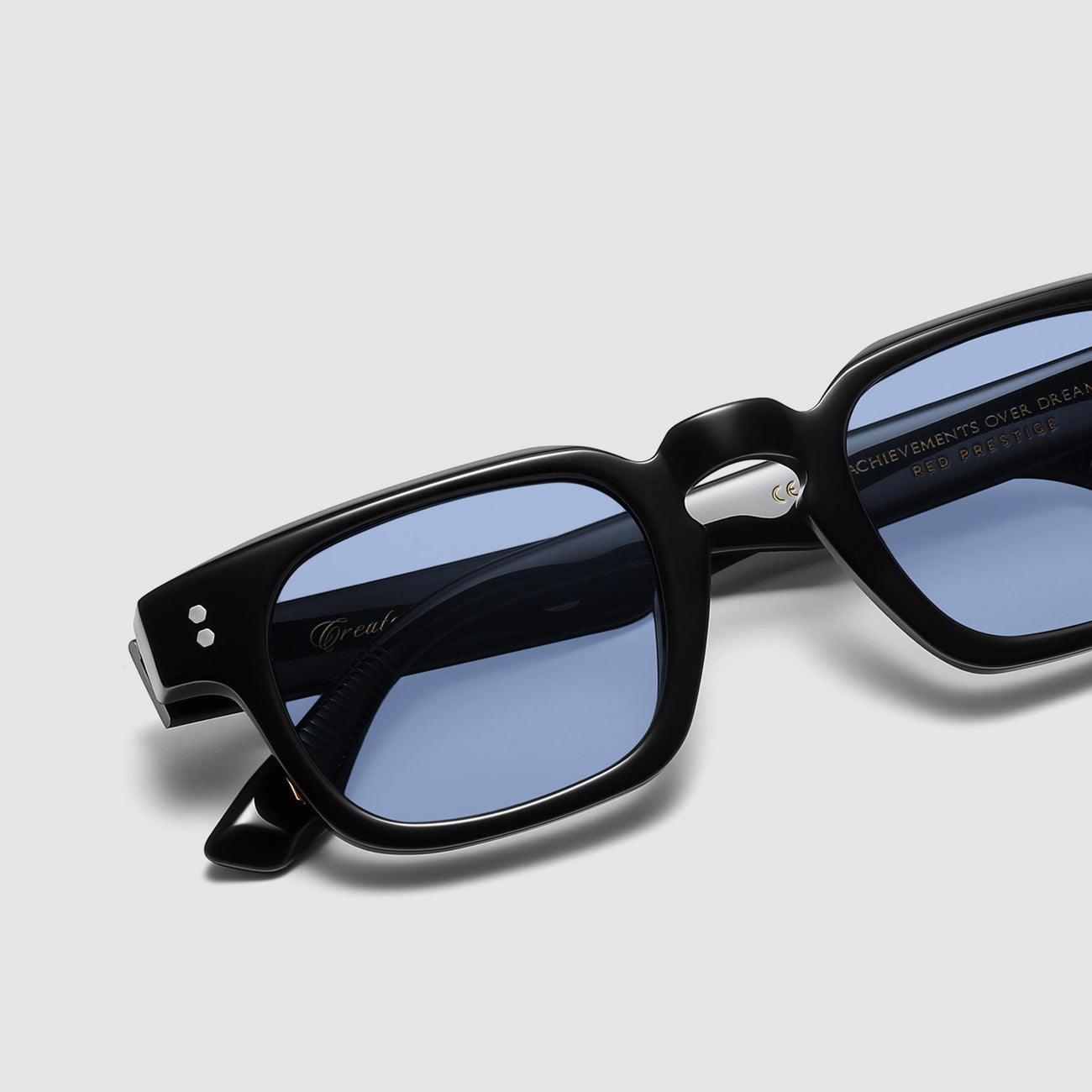 CREATOR | METROPOLITAN BLUE