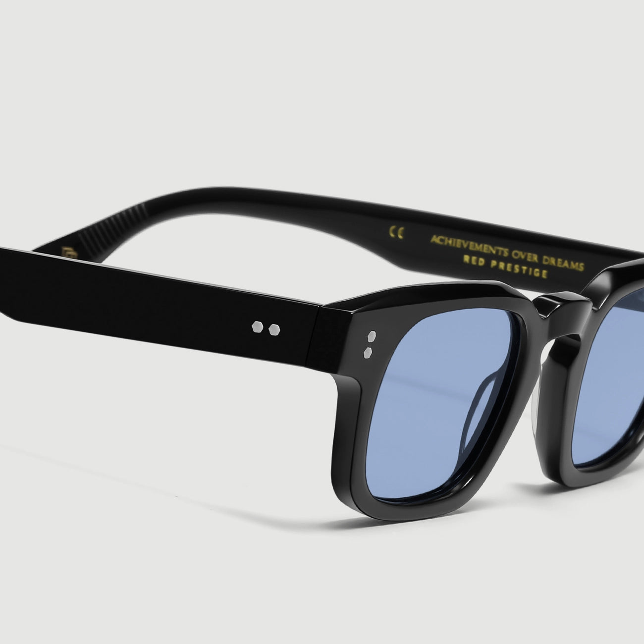CREATOR | METROPOLITAN BLUE