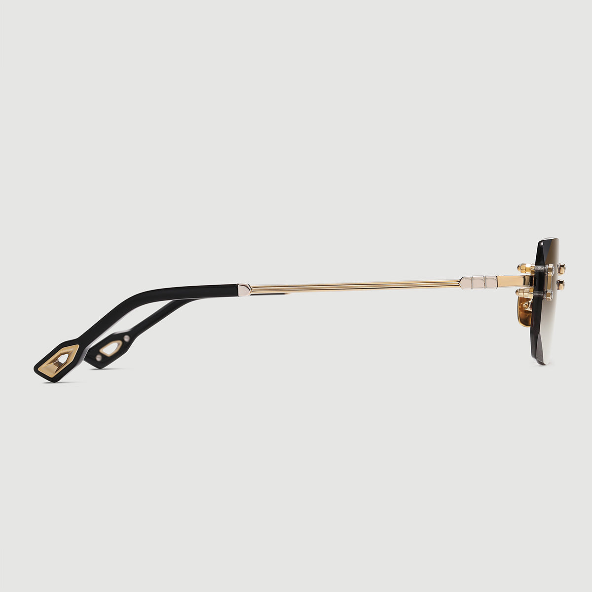 FORCE | CHAMPAGNE CUT