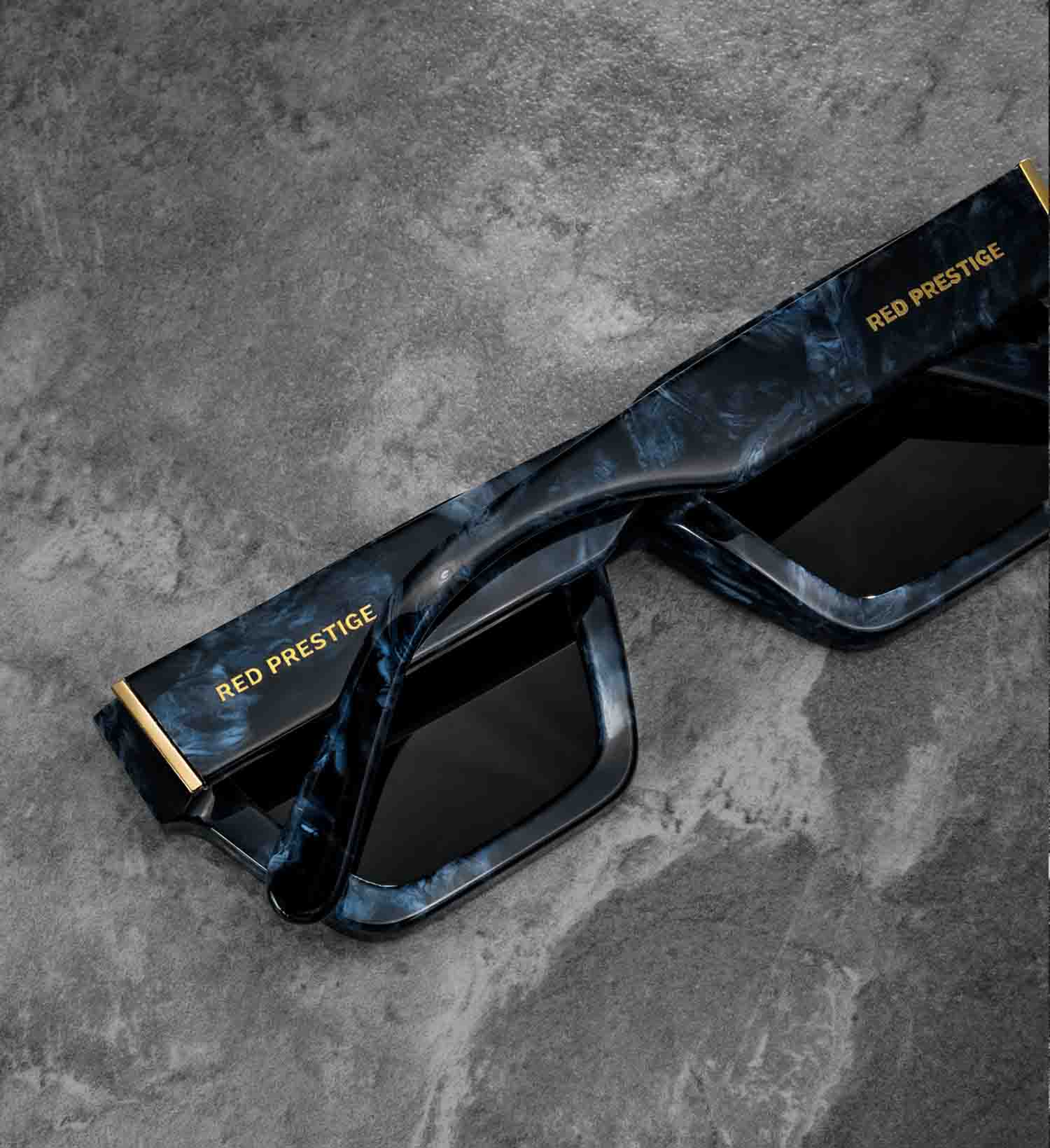 GRAIL MARBLE BLACK