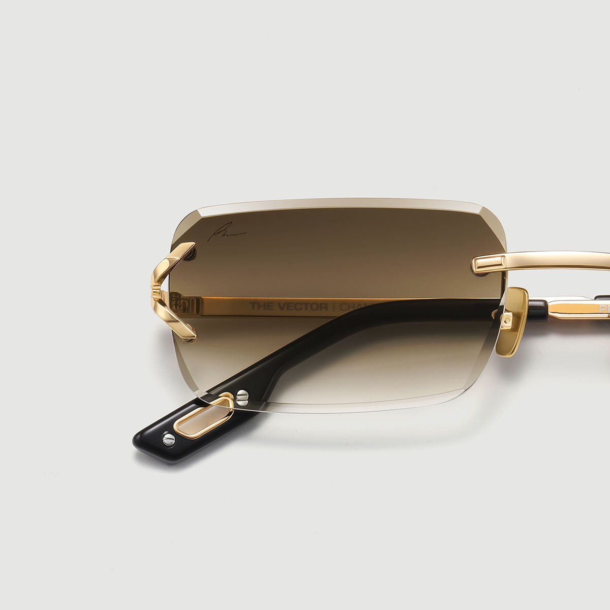 THE VECTOR - CHAMPAGNE CUT