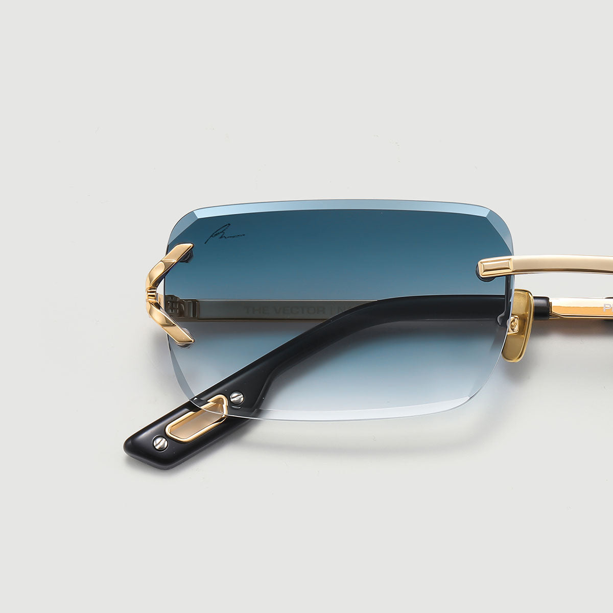 THE VECTOR | NAVY CUT