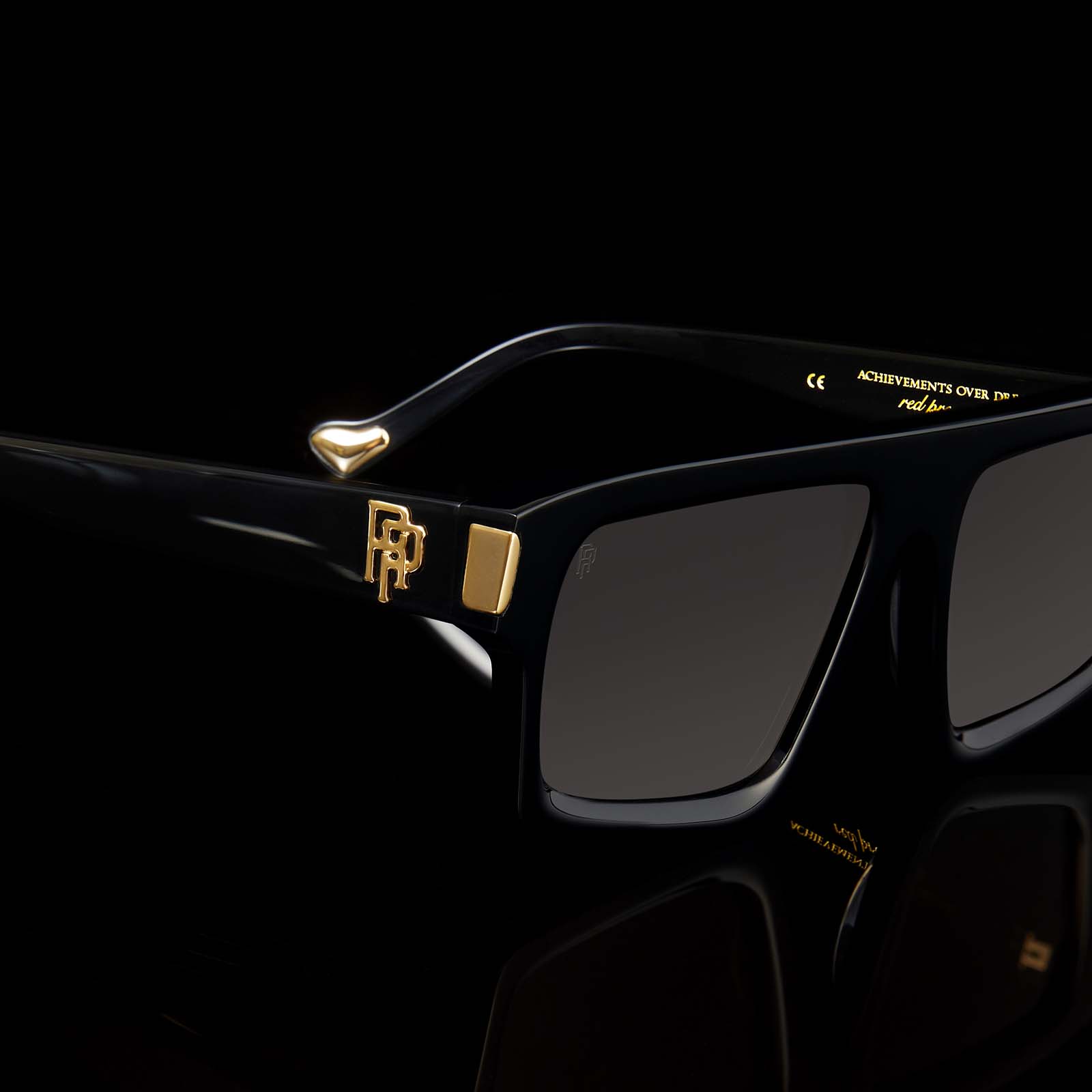 TYPHOON BLACK