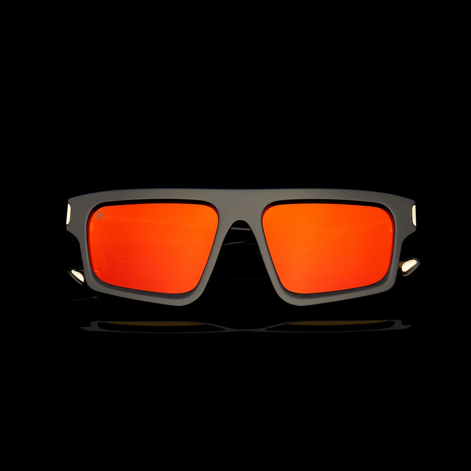 TYPHOON REFLECTIVE RED