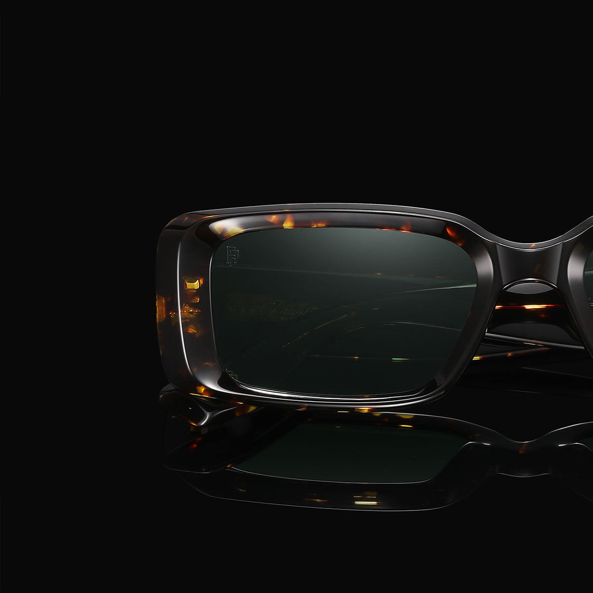 PHANTOM | DARK TORTOISE