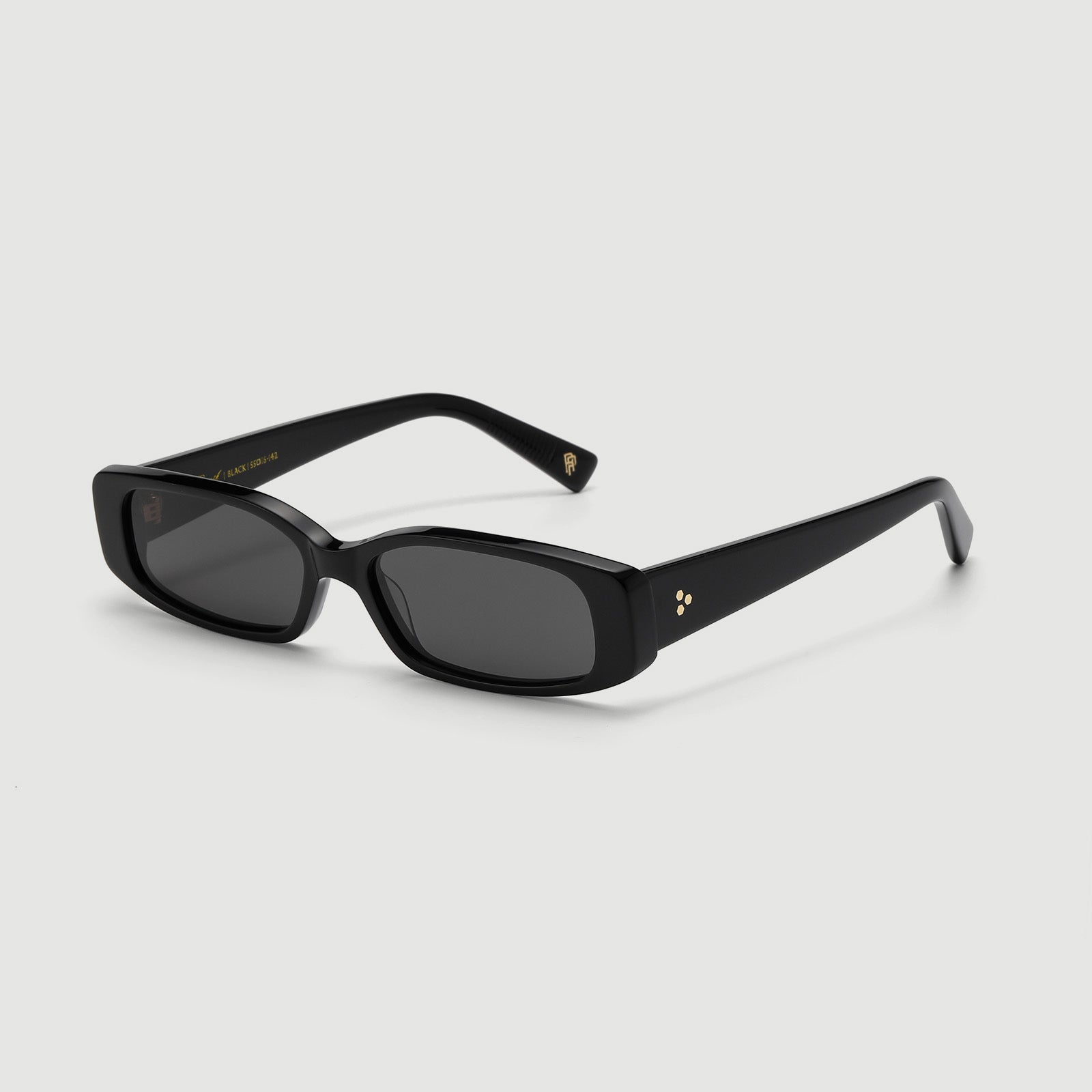 QUEST | BLACK