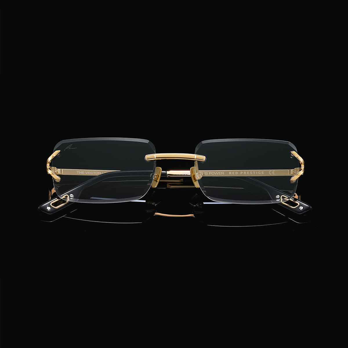 THE VECTOR | EXECUTIVE SMOKE CUT